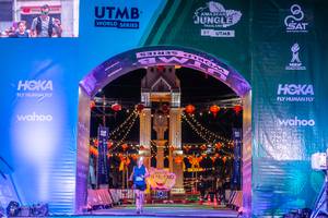 BIB: 129
                            <button type="button" onclick="openModal(21814217)" class="btn btn-primary btn-sm float-right btn-popup" data-toggle="modal" data-target=".modal-high-quality">
                        <i class="fas fa-shopping-cart"></i> Add to Cart
                    </button>
                                            <button type="button" onclick="isThisMe(21814217, true)" class="btn btn-success btn-sm float-right btn-popup btn-isme hidden" data-toggle="tooltip" data-placement="bottom" title="นี่คือรูปของคุณใช่ไหม คลิกที่นี่เพื่อเอาเข้าอัลบั้ม">
                        <i class="fas fa-plus"></i> Add to album
                    </button>
                    <button type="button" onclick="isThisMe(21814217, false)" class="btn btn-warning btn-sm float-right btn-popup btn-isnotme hidden">
                        <i class="fas fa-ban"></i> Remove from album
                    </button>